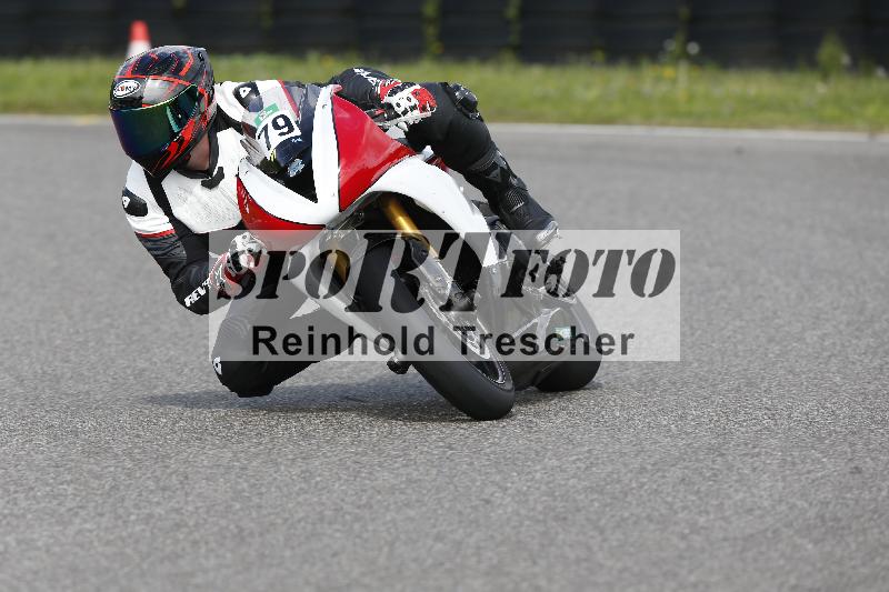 Archiv-2025/53 16.09.2025 Track Day Domi Aegerter ADR/Gruppe gruen/79